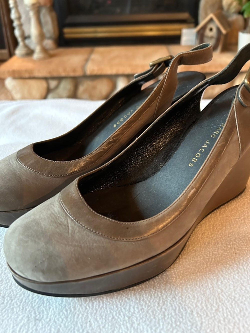 Marc Jacobs Olive Velvety Suede Slingback Platform Wedges, Size 7